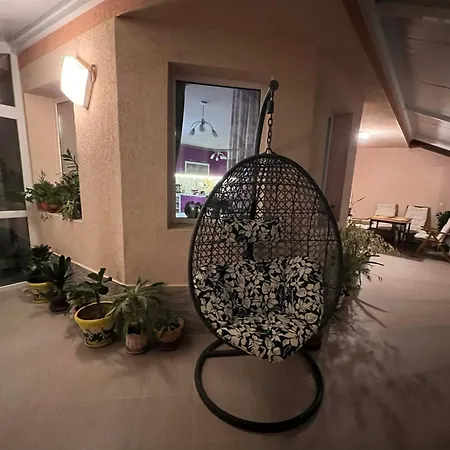 Euro House בית נופש
